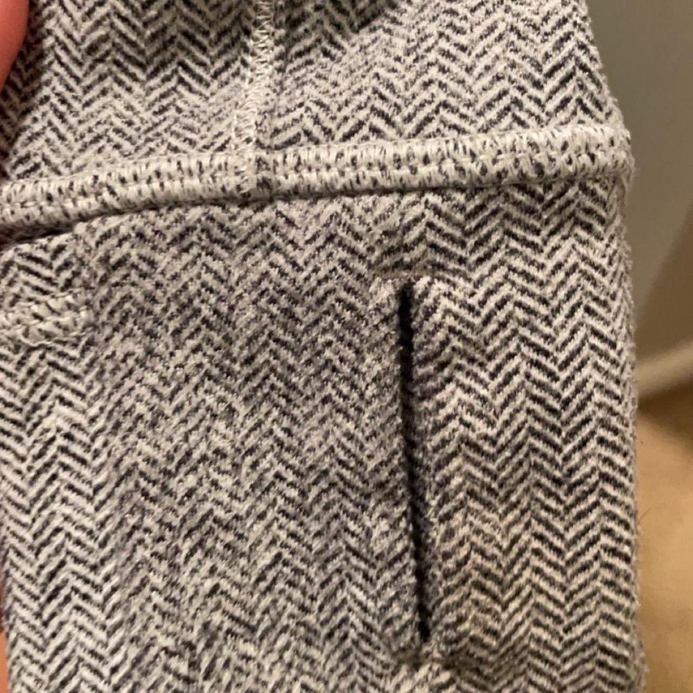 Grey lululemon define jacket - Picture 3 of 6
